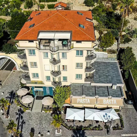 Sole Mare Hotel 3*